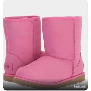 UGG
Kids Girl's Classic Short II Waterproof Pink Azalea 9 Toddler M